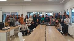 Profesores del IES Garc�a Barb�n de Ver�n, durante la jornada de este viernes