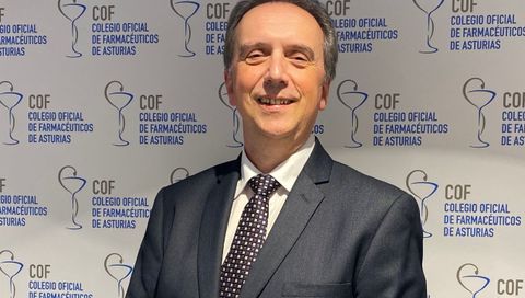 Alfredo Men�ndez Antol�n, nuevo presidente del Colegio de Farmac�uticos