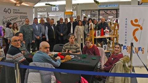 Apertura del mercadillo de Aspanas