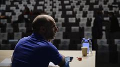 El alcalde de Ourense, Gonzalo P�rez J�come, durante la sesi�n plenaria de este viernes