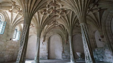 Monasterio de Oseira, antigua sala capitular o de las palmeras.