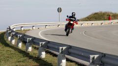 Carretera entre Burela y San Cibrao