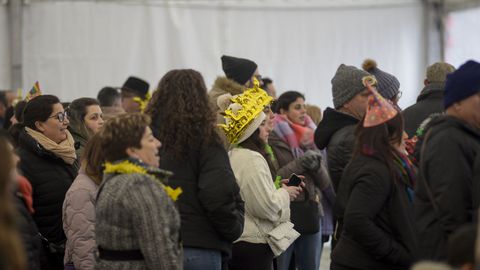 Fiesta de fin de ao en la plaza de la Constitucin de Vlilalba, organizada por el Concello