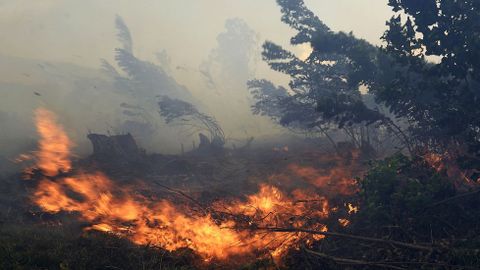 Siguen los incendios en Cantabria. 