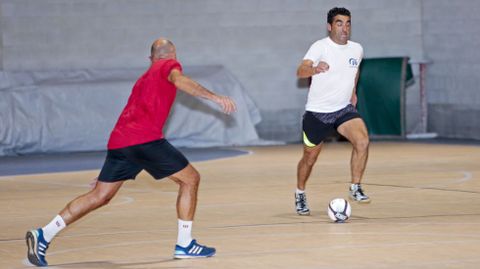 PARTIDO DE FUTBOL ENTRE EL PP Y EL PSOE DE PONTEVEDRA