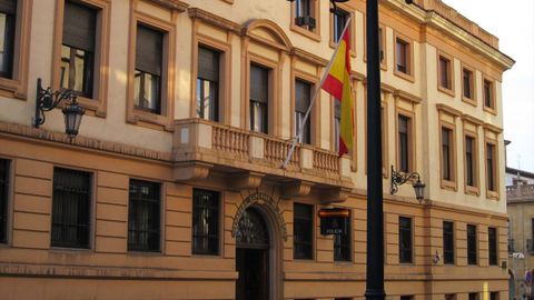 Polic�a Nacional de Oviedo