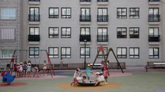 Ni�os jugando en el Parque da Solaina, de A Valenz� (Barbad�s).