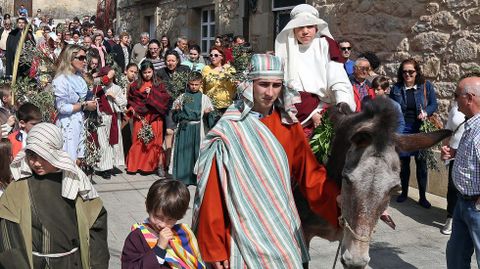 SEMANA SANTA EN BARBANZA, PROCESIN DE LA BORRIQUITA Y BENDICIN DEL DOMINGO DE RAMOS