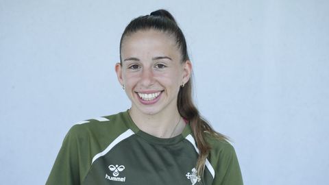 Paula Gonz�lez fue la tercera jugadora de As Celtas anunciada en el verano del 2024, pero una lesi�n sufrida esa pretemporada fue retrasando su ansiado debut.