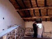 Rehabilitaci�n de un edificio tradicional con madera, cal y piedra.