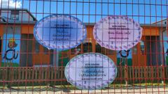 Carteles en un colegio de Barbad�s