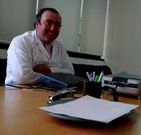 El director, Ram�n Ares Rico, ayer ofreciendo los datos.