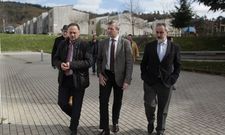 Alfonso Rueda y Cores Tour�s visitaron con Jes�s Otero el Museo de la Miner�a en Fontao. 