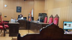 El acusado y su abogada comparecieron por videoconferencia