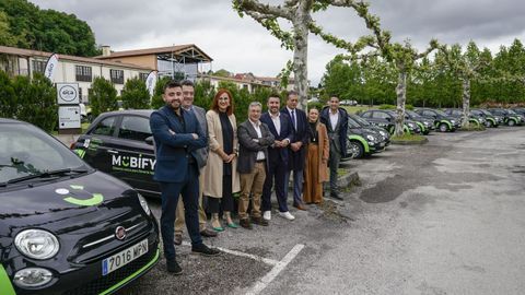 Presentaci�n en Allariz de la nueva flota de veh�culos de la compa��a Mobify