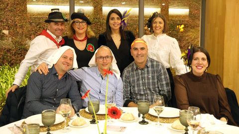 Cena ben�fica da Dorna en el restaurante Baiuca2026