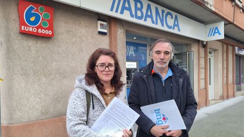 Lorena Su�rez y Benjam�n Queiro, del BNG de Vimianzo 