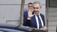 Imagen in�dita en democracia: un expresidente del Gobierno entrando en la Audiencia Nacional como imputado. 
