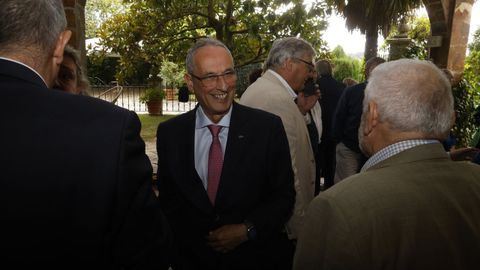 La jubilacin de Jos Mara Esteban Corral congreg a ms de cien personas.