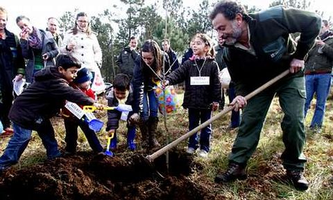 Cada �rbol llevar� el nombre de un ni�o y una parroquia diferente