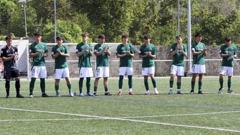 Plantilla de los juveniles del Racing en un partido disputado en O Pote