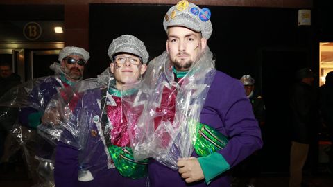 En la Casa do Sol se celebr� el emotivo homenaje y la ofrenda floral a Nito y Ant�n de Santiago