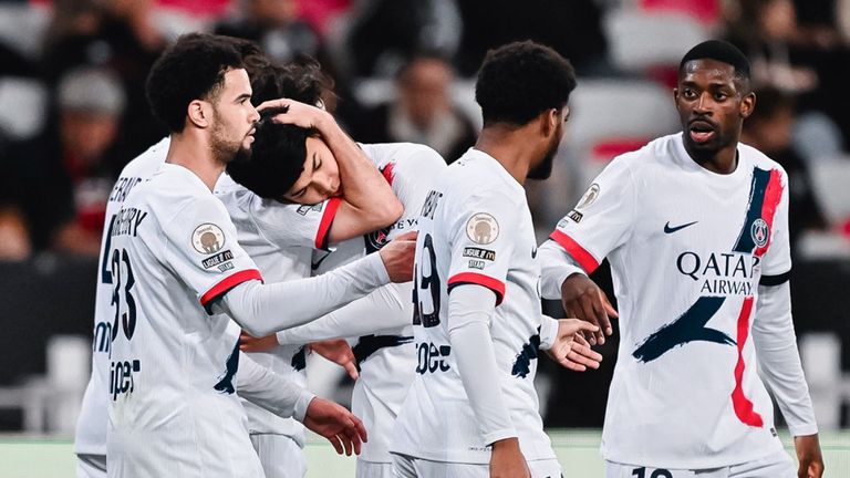 El nigranés Dro Fernández marca ante el Niza su primer gol con el PSG