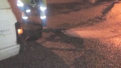 Marea acusa a Aqualia de purgar la red de noche para rebajar la contaminaci�n