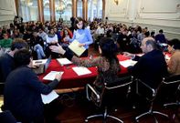 Los becarios de la primera tanda trabajan desde el pasado enero en empresas de la provincia.