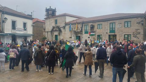 La comunidad educativa del colegio Martagona exigió una solución con movilizaciones en la calle