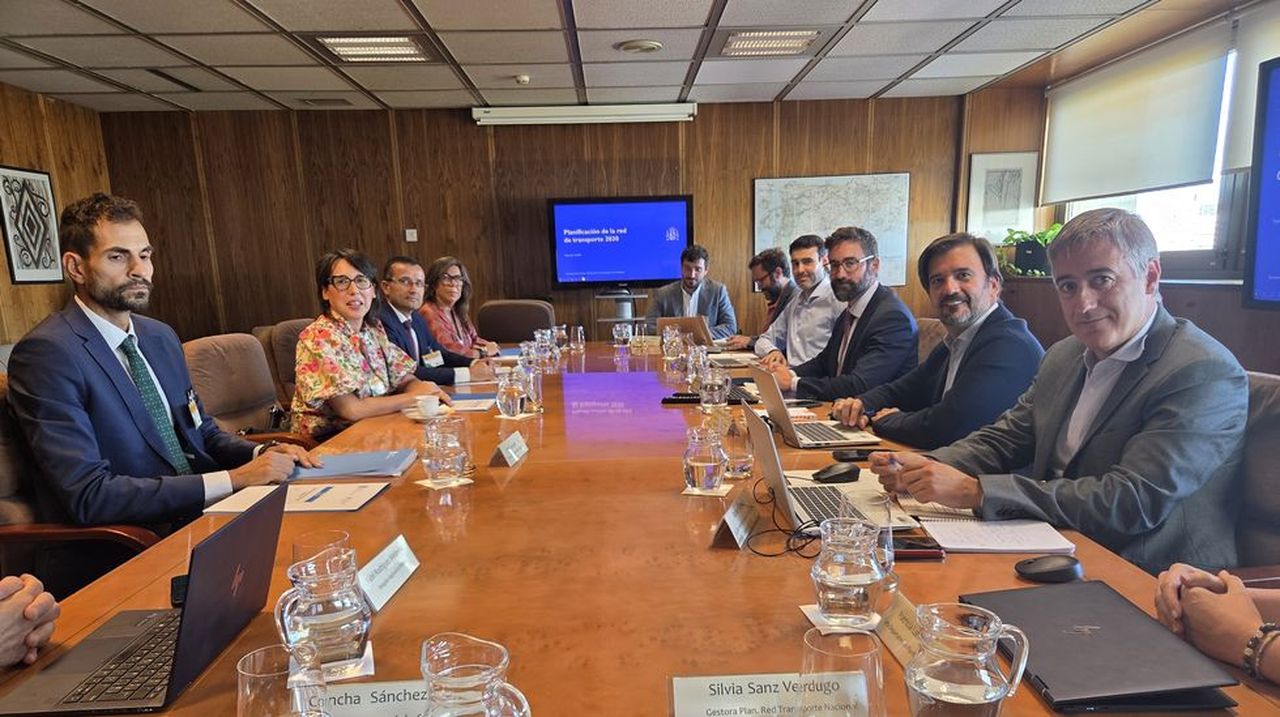 El Gobierno anuncia diez nuevos parques de subestaciones y 1,6 gigavatios de capacidad adicional para Galicia en el futuro plan eléctrico