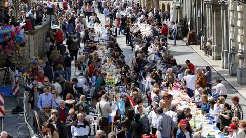 Comida en la calle de Avil�s