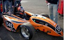 Los monoplaza del concurso son similares a los de F1 pero m�s ligeros.