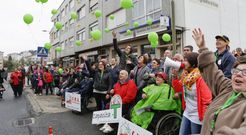 La suelta de globos fue el momento culminante de la Marcha Diversa pola R�a. 