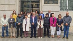 Mauricio Repetto, a la derecha de la imagen en uno de sus primeros actos p�blicos tras su baja