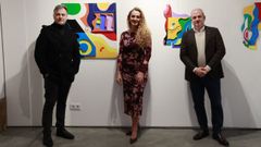 El actor Julio Pereira (izquierda) inaugur� una exposici�n en la Casa Museo Pablo Picasso. Le acompa�aron Teresa Figueiras y el concejal Gonzalo Castro