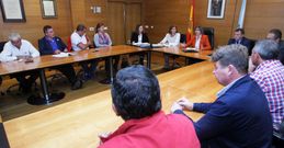 Los patrones mayores fueron recibidos por Quintana, Maneiro y otros responsables de Mar. 