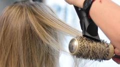 Imagen de archivo de una peluquera