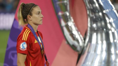 Alexia Putellas, tras recibir la medalla de subcampeona de la Eurocopa.