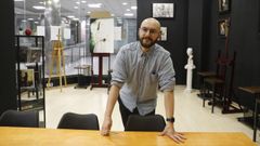 Sim�n, en la academia de arte que inaugur� este martes en Ourense