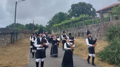 A banda municipal de Bobors puxo a msica do acto