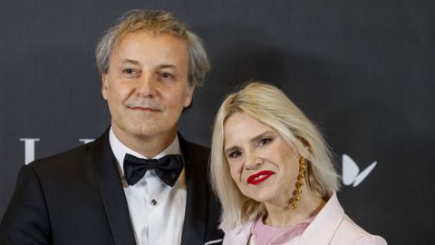 Eugenia Martnez de Irujo, junto a su marido Narcs Rebollo