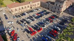 Una visita anterior de veh�culos a Fefi��ns