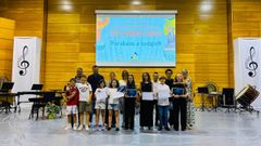 Foto de familia de los ganadores del concurso.