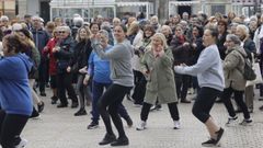 Manifestaci�n del personal y usuarios de las escuelas deportivas en Maria Pita 