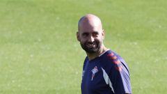 El entrenador del Celta, Claudio Gir�ldez, en un entrenamiento.