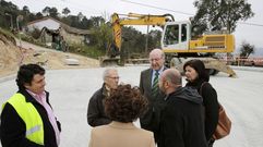 El alcalde de Ourense, Agust�n Fern�ndez, visita las obras que se est�n ejecutando en la costa do Cuco.