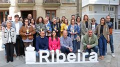 Acto de homanaxe �s mulleres peixeiras no museo municipal de Ribeira