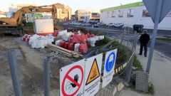 Imagen de la zona que se cortar�, y al lado se est� construyendo un tanque de tormentas