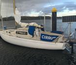El yate, en Camari�as. 